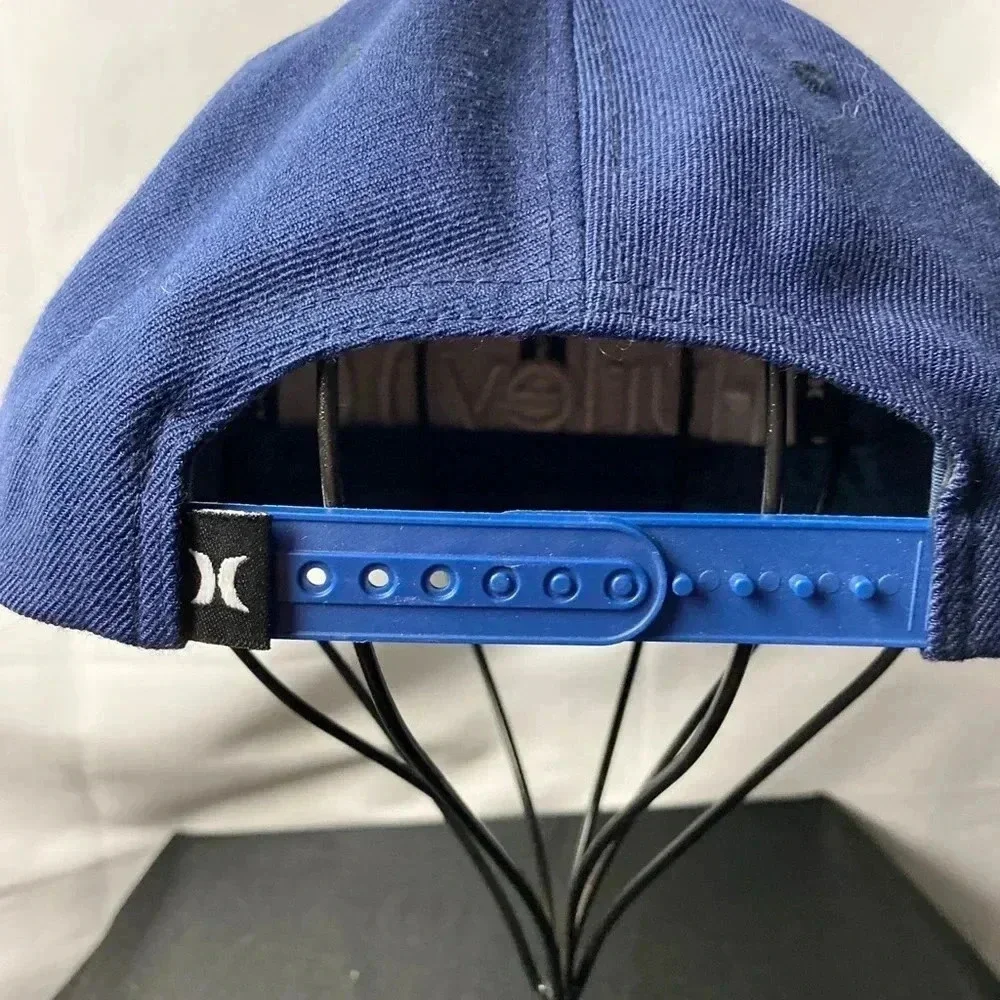 HURLEY‎ MENS HAT BLUE HAT EMBROIDERED WHITE HURLEY DESIGN SNAPBACK WOOL BLEND